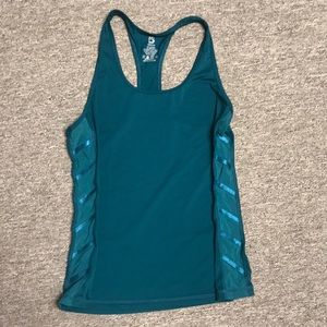 Buff Bunny Tank Top - Laguna